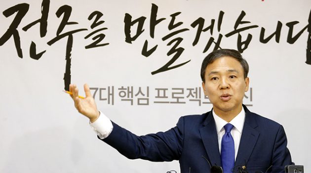 가장 한국적인 도시 ‘전주’에 찾아온 승부사: 전주시장 김승수 인터뷰