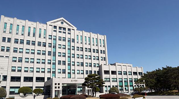 캠퍼스를 잃고 사는 교수 생활