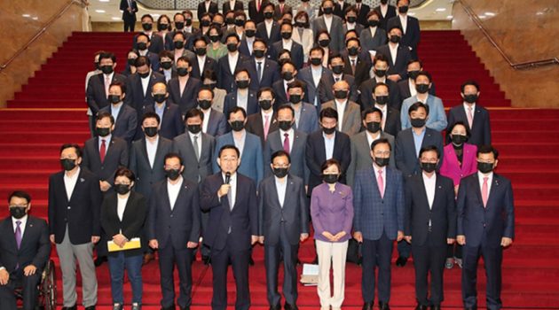 불통이 가져온 통합당의 ‘오판’, 출구가 보이지 않는다