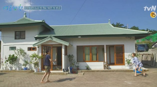 나영석 예능 ‘여름방학’의 왜색 논란