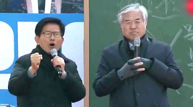 자가격리 동행 요구 경찰과 실랑이 벌인 김문수, ‘내가 국회의원 세 번 했어’